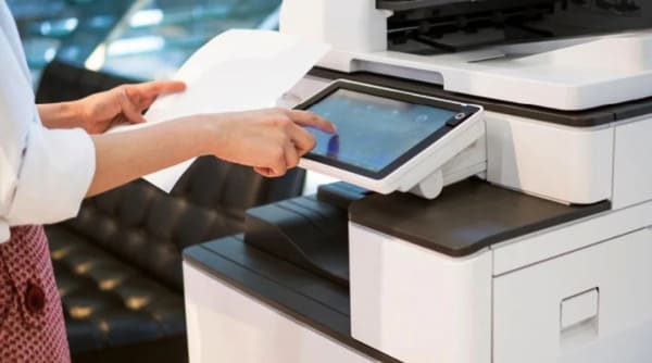 Điều chỉnh thiết lập và thông số kỹ thuật máy in