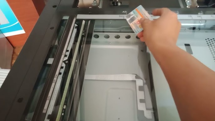 Nhấn Start lần thứ hai để quét mặt sau